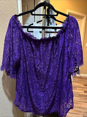 Women's Purple Lace Off-Shoulder Blouse